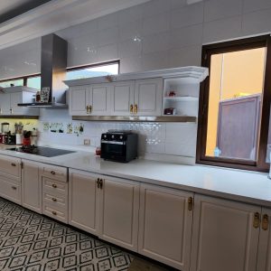 metal hanging lights